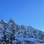 Domek alpejski Asa 426 M2 Chamonix
