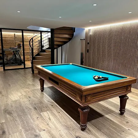 Luxe, Calme And Enjoy 426sqm Σαλέ