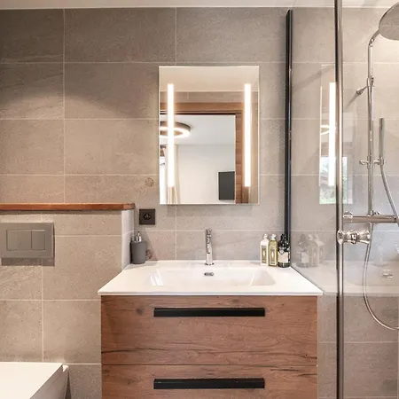 Luxe, Calme And Enjoy 426sqm *
